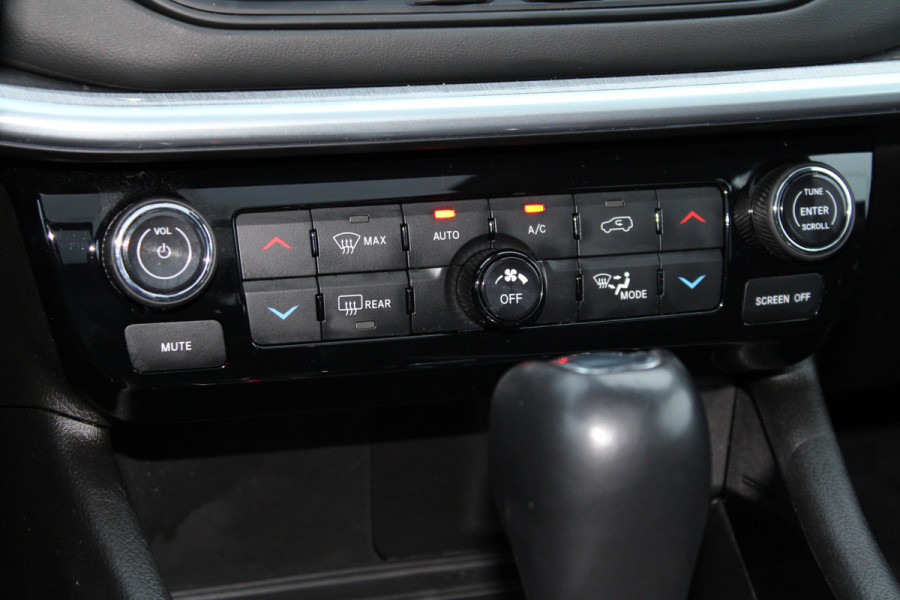 Jeep Compass 4xe 240 Plug-in Hybrid Electric S | LED | Winter Pack | Elektrisch glazen panorama-dak | Leer