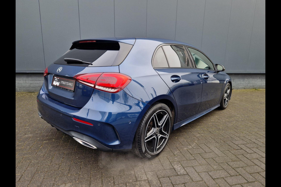 Mercedes-Benz A-Klasse 180 AMG /Pano /Led / /Stoelverw. /Garantie