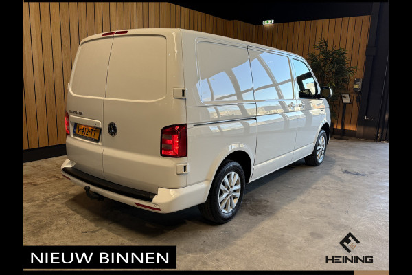 Volkswagen Transporter 2.0 TDI L1H2 Highline 150 PK Automaat. Navi. Trekhaak