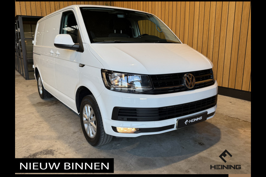 Volkswagen Transporter 2.0 TDI L1H2 Highline 150 PK Automaat. Navi. Trekhaak