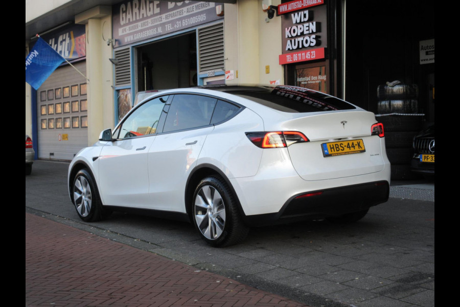 Tesla Model Y Long Range AWD 75 kWh Full Self-Driving BTW