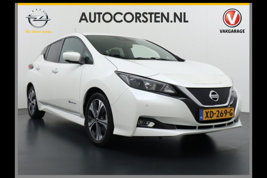 Nissan Leaf 40kWh Android Auto Apple Carplay 360° Camera Keyless Adapt.Cruise-Control PDC-a+v Navi Ecc Bluetooth DAB Led DAB Dodehoek detect Rijstrooksensor met correctie Stoelverwarming Regen-Licht Sensor LMV VerwarmdStuur+Achterbank Verkeersbord detectie N-Connecta 1e Eigenaar, 150PK, 320NM Trekkracht