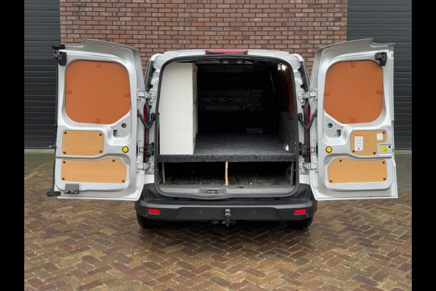 Ford Transit Connect 1.5 EcoBlue L2 / Trekhaak / 100 PK / Navigatie + Camera / Cruise Control / Ford dealer onderhouden / 1e Eigen