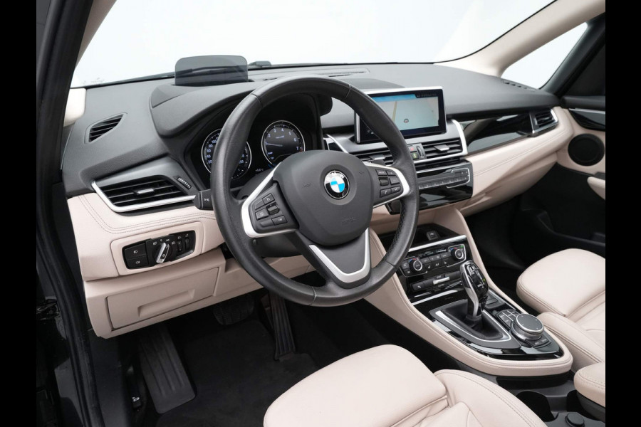 BMW 2 Serie Active Tourer 218i 140pk Automaat High Executive Edition Panorama Navigatie Led Stoelverwarming 39