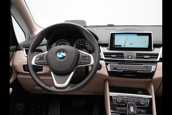 BMW 2 Serie Active Tourer 218i 140pk Automaat High Executive Edition Panorama Navigatie Led Stoelverwarming 39