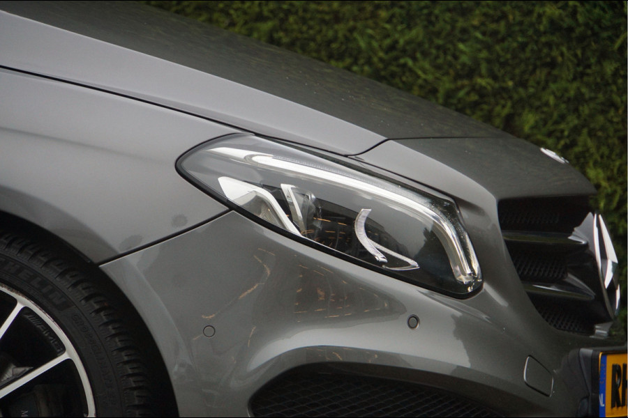 Mercedes-Benz B-Klasse B 180 AMG line Night | Panorama Carplay Sfeerverlichting