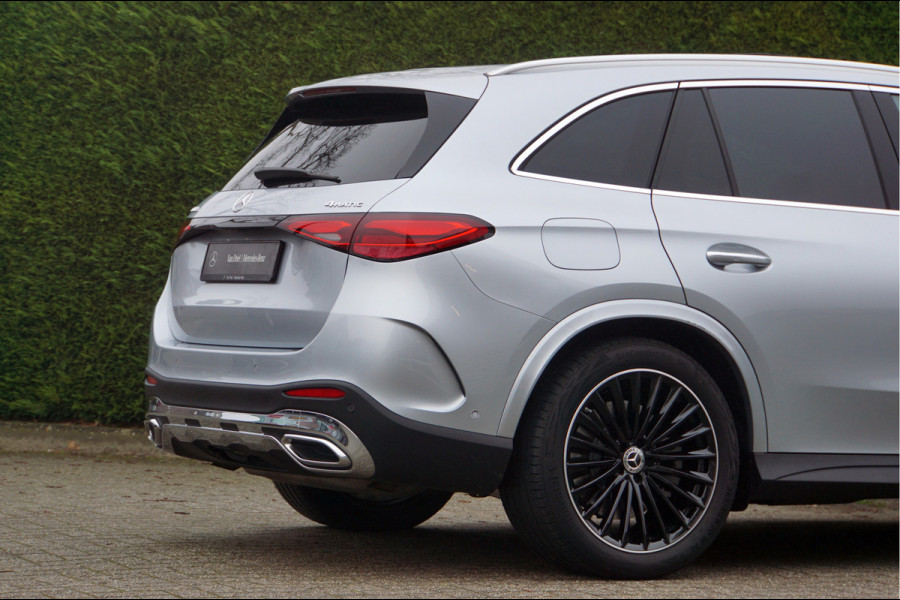 Mercedes-Benz GLC GLC 300 e 4M AMG Line | Bruin int | Achterasbesturing Luchtvering Panorama