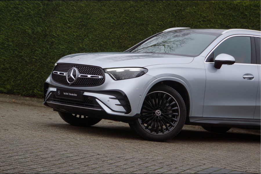 Mercedes-Benz GLC GLC 300 e 4M AMG Line | Bruin int | Achterasbesturing Luchtvering Panorama