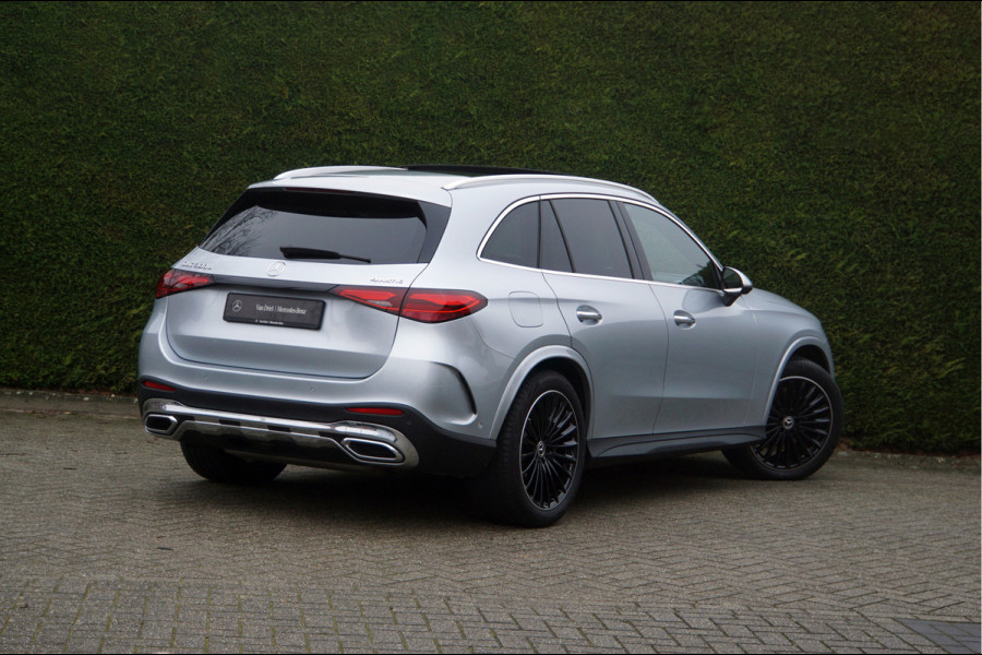 Mercedes-Benz GLC GLC 300 e 4M AMG Line | Bruin int | Achterasbesturing Luchtvering Panorama