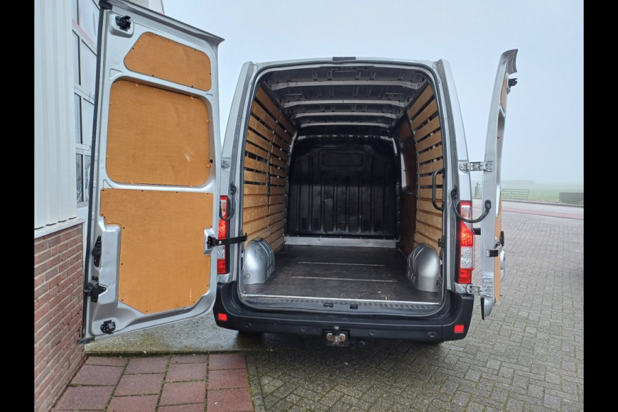 Renault Master Red Edition150-35 L2H2 Special Volle bus!! 3500 Kg Trekgewicht