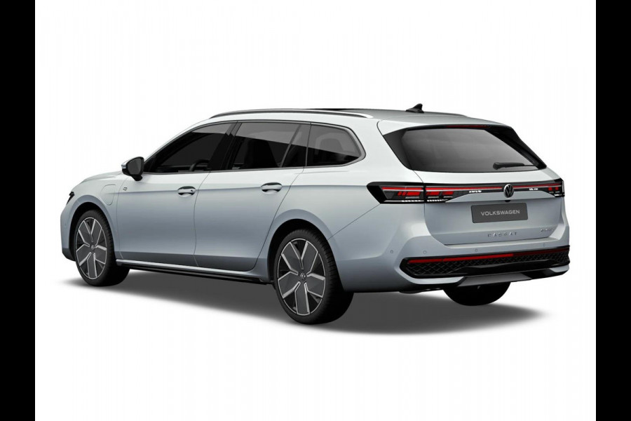 Volkswagen Passat Variant R-Line-Edition 1.5 eHybrid 150 kW / 204 pk Variant