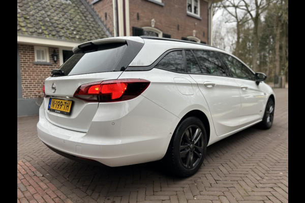 Opel Astra Sports Tourer 1.2 110pk Design & Tech Navi, Camera, LMV, 1e Eigenaar!