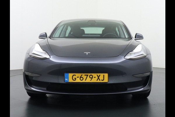 Tesla Model 3 Long Range 75kWh 463PK FSD-Full Self Driving Computer-3 Premium Audio 4wd  18" Lmv AutoPilot Panoramadak Camera's Leder Adaptive Stoel en achterbank verwarming Keyless Electr.Stoelen+Memory+Easy-Entry WiFi Origineel Nederlandse auto Grootste accu, Tot 16,5kwh thuis laden.