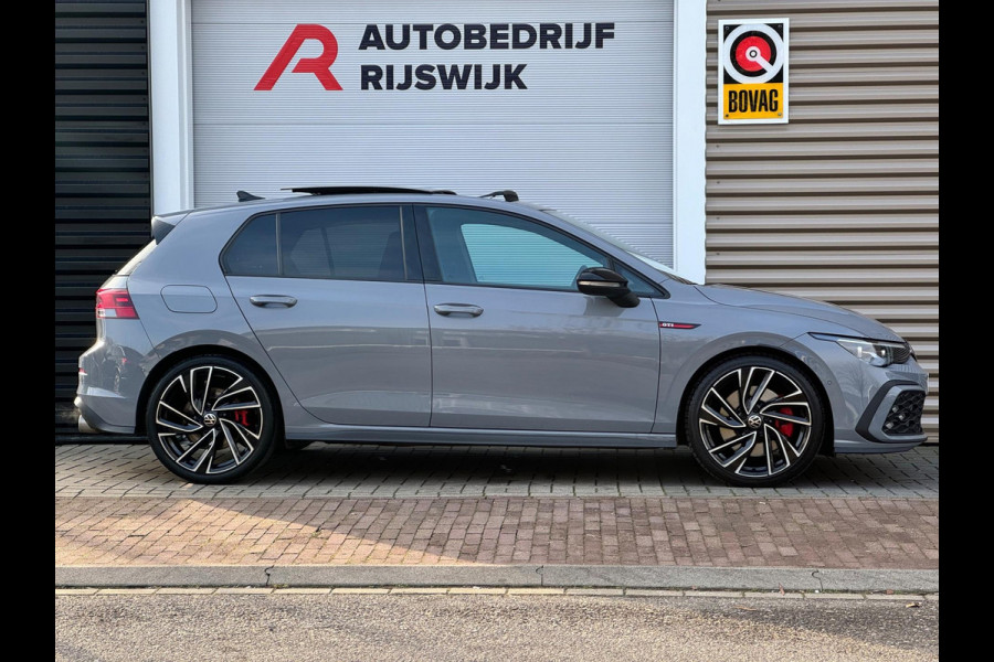 Volkswagen Golf 2.0 TSI GTI Pano/H&K/Camera/Dodehoek