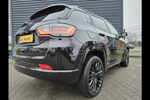 Jeep Compass 4xe 240 Plug-in Hybrid Electric S PHEV | Adaptive Cruise |  Lederen Sportstoelen | Stuur & Stoelverwarming | Camera | 19"L.M | Apple Carplay | Keyless |