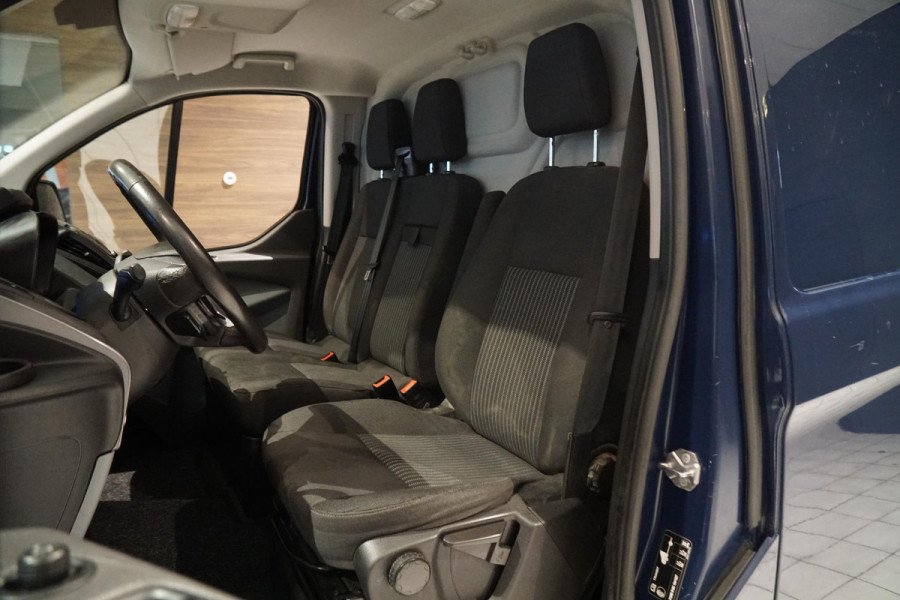 Ford Transit Custom 290 2.0 TDCI L2H1 Trend + CAMERA / TREKHAAK / NAVIGATIE