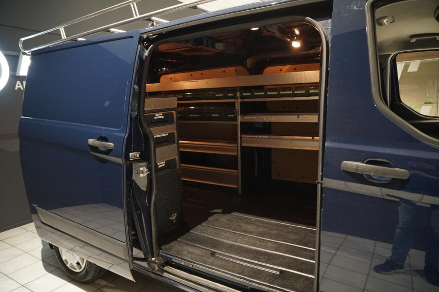 Ford Transit Custom 290 2.0 TDCI L2H1 Trend + CAMERA / TREKHAAK / NAVIGATIE