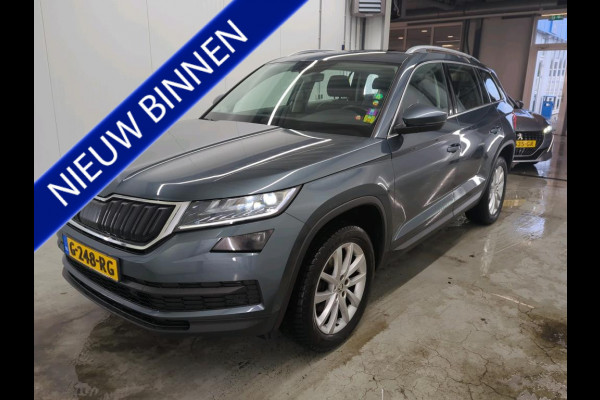 Škoda Kodiaq 1.5 TSI Business Edition NL AUTO | TREKHAAK | PANO | STOELVERW | CAMERA |