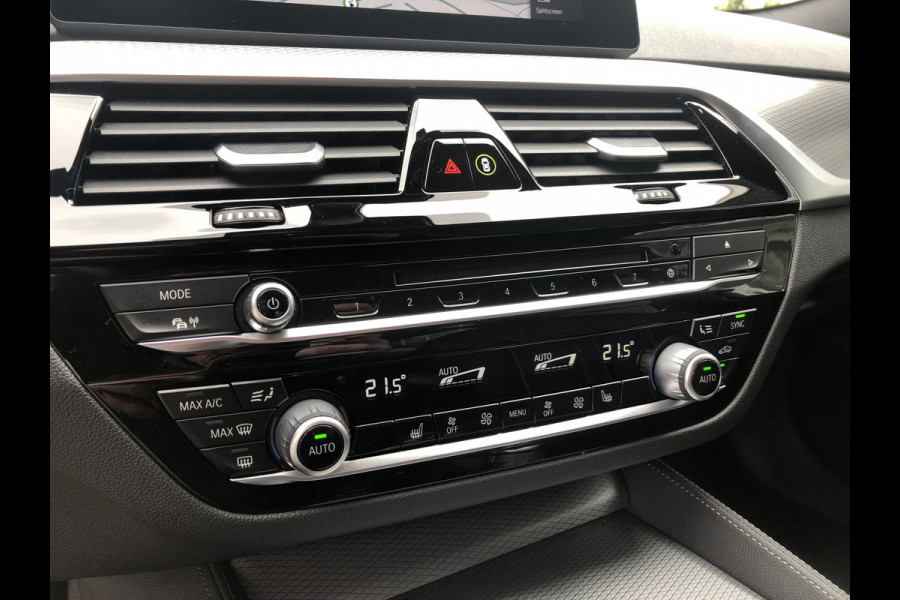 BMW 5 Serie 530e xDrive High Executive M Pakket, Camera, Harman Kardon, Navigatie . Een proefrit levert het bewijs. Neem contact op en we maken een afspraak!