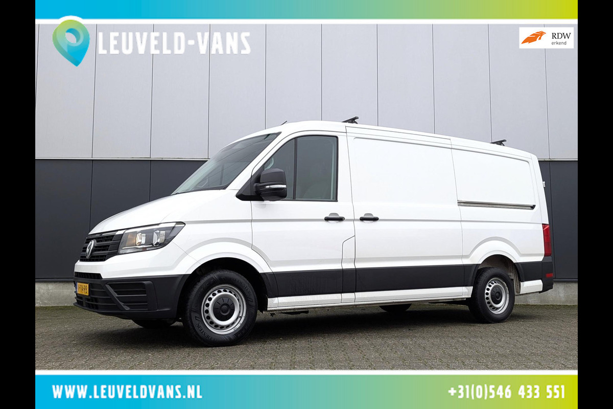 Volkswagen Crafter 30 2.0 TDI 102PK L2H1 TREKHAAK CRUISE AIRCO 3 PERSONEN