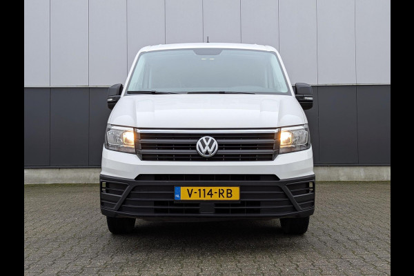 Volkswagen Crafter 30 2.0 TDI 102PK L2H1 TREKHAAK CRUISE AIRCO 3 PERSONEN