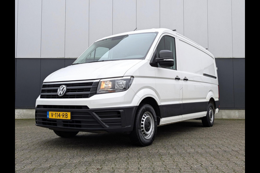 Volkswagen Crafter 30 2.0 TDI 102PK L2H1 TREKHAAK CRUISE AIRCO 3 PERSONEN