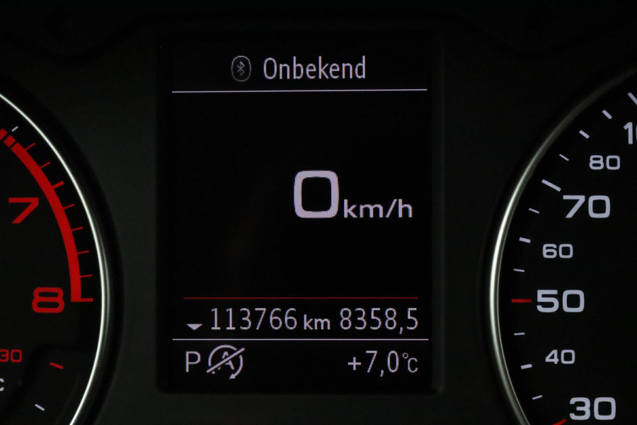 Audi Q2 35 TFSI S Edition Automaat (PANORAMADAK, NAVIGATIE, PDC, STOELVERWARMING, CRUISE, CLIMATE, NL-AUTO, GOED ONDERHOUDEN)