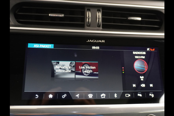 Jaguar I-PACE EV400 90kWh 400Pk LEER Panodak Camera Android Auto Apple Carplay Navi Ecc Stoelverwarming Cruise control Keyless Led Pdc Regen-L Bluetooth Verkeersbord detectie Uitparkeer waarschuwing