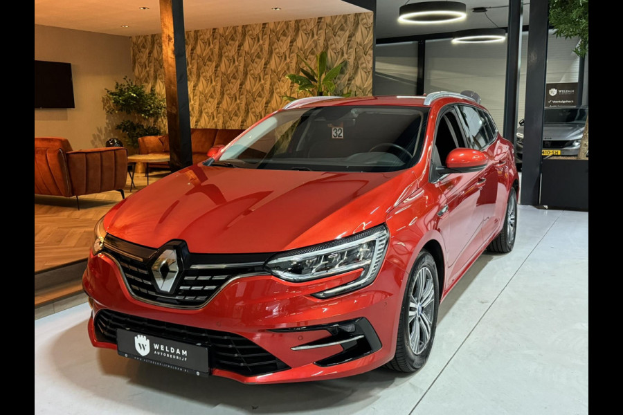 Renault MEGANE Estate 1.6 E-Tech Plug-In Hybrid 160 Intens Garantie LED Navi Carplay Camera Rijklaar