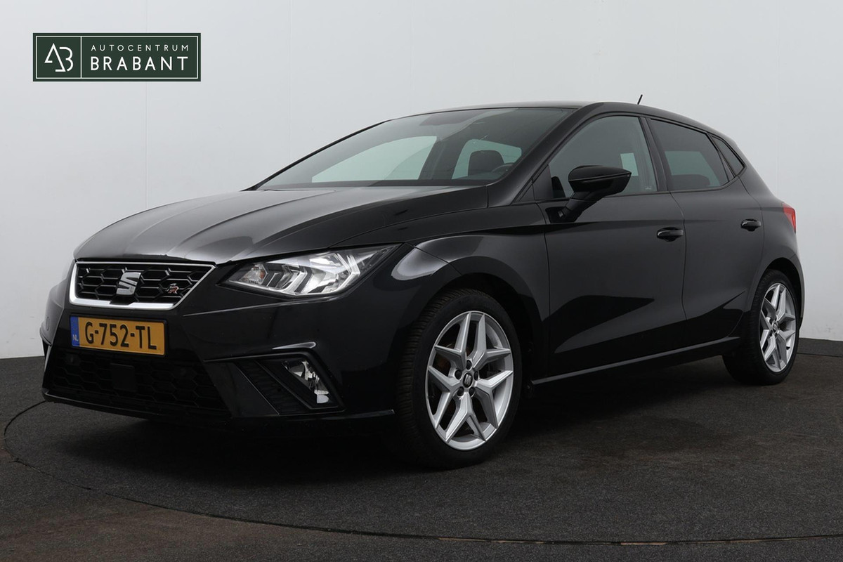 Seat Ibiza 1.0 TSI FR Business Intense (NAVIGATIE, CAMERA, CARPLAY, PARKEERSENSOREN, CLIMA, 1e EIGENAAR, GOED ONDERHOUDEN)