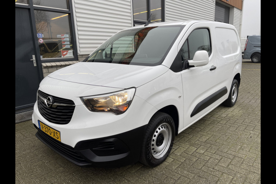 Opel Combo 1.6D L1H1 Edition / vaste prijs rijklaar € 10.950 ex btw / lease vanaf € 200 / euro 6 diesel / airco / cruise / schuifdeur / navigatie / pdc achter !