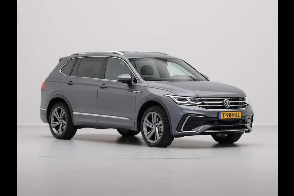 Volkswagen Tiguan Allspace 1.5 TSI 150pk DSG R Line 7persoons zitter Navigatie Trekhaak Virtual Cockpit Acc