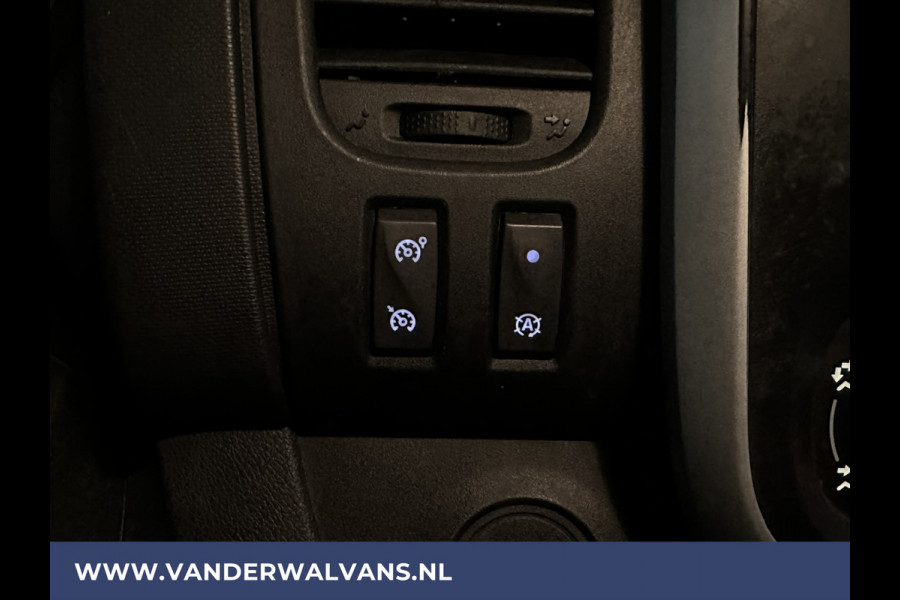 Renault Trafic 2.0 dCi 120pk L2H1 Euro6 Airco | Navigatie | LED | Trekhaak | Cruisecontrol | Parkeersensoren Bijrijdersbank