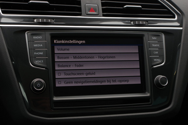 Volkswagen Tiguan 2.0 TSI 180 PK 4Motion Automaat R-Line Highline, Panoramadak, Trekhaak, Adap. Cruise Control, Apple-Carplay