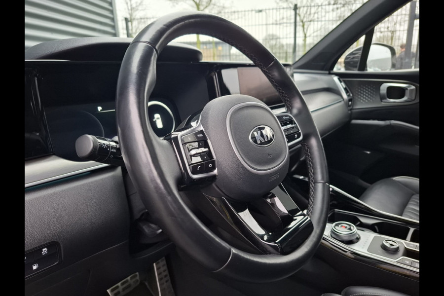 Kia Sorento 1.6 T-GDI Plug-in Hybrid 4WD ExecutiveLine PHEV | Panodak | Lederen Sportstoelen Memory & Ventilatie | BOSE Sound | Adaptive Cruise | Virtual | Head Up | 360 Camera | Apple Carplay | Navigatie | L.M. 19 " | DAB |