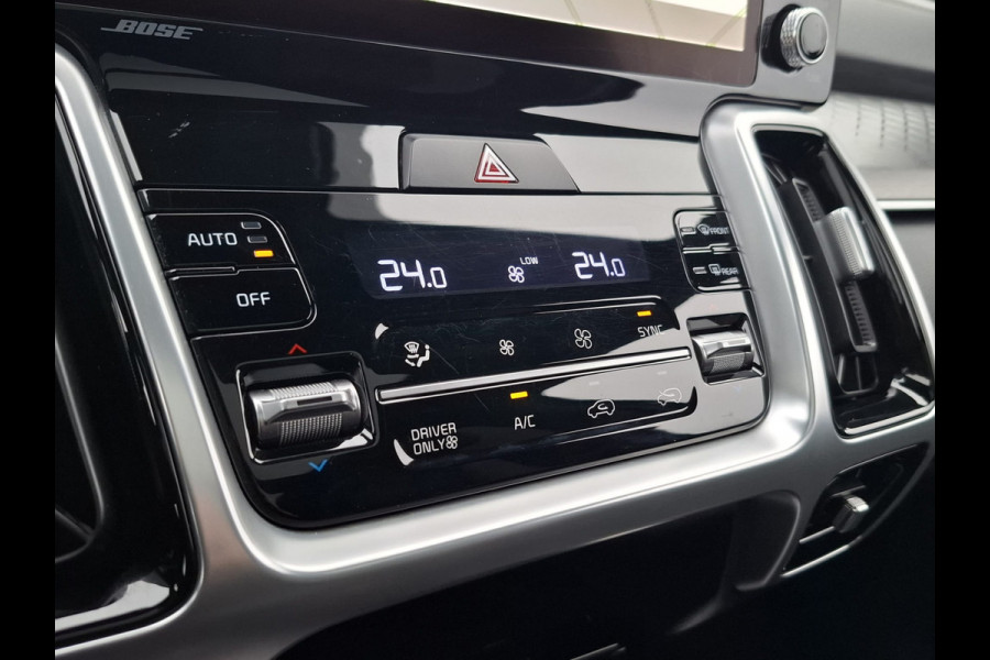 Kia Sorento 1.6 T-GDI Plug-in Hybrid 4WD ExecutiveLine PHEV | Panodak | Lederen Sportstoelen Memory & Ventilatie | BOSE Sound | Adaptive Cruise | Virtual | Head Up | 360 Camera | Apple Carplay | Navigatie | L.M. 19 " | DAB |