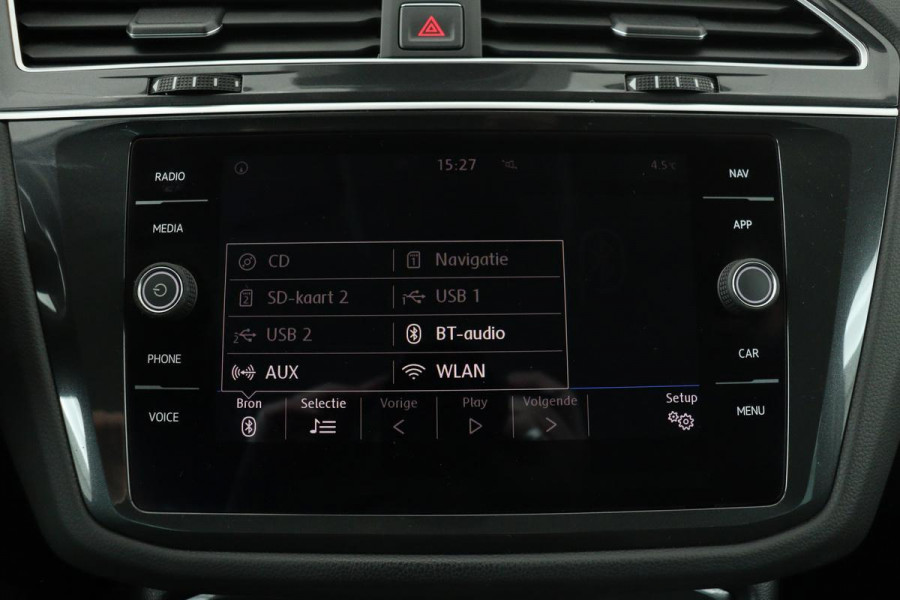 Volkswagen Tiguan 1.4 TSI Comfortline | Trekhaak | Full LED | Navigatie | Adaptive cruise | Carplay | PDC | Climate control