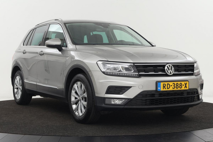 Volkswagen Tiguan 1.4 TSI Comfortline | Trekhaak | Full LED | Navigatie | Adaptive cruise | Carplay | PDC | Climate control