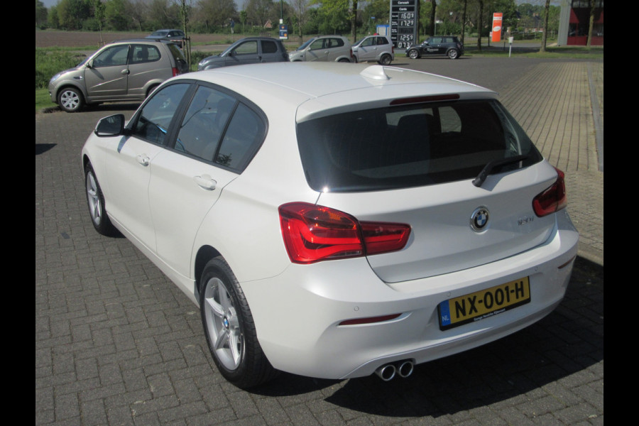BMW 1-serie 120I Automaat 184 PK HIGH EXECUTIVE (occasion) Led verlichting, Navi , PDC V+A , Automaat