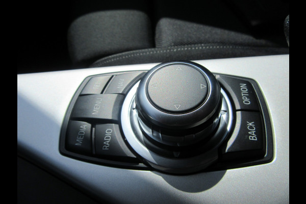 BMW 1-serie 120I Automaat 184 PK HIGH EXECUTIVE (occasion) Led verlichting, Navi , PDC V+A , Automaat