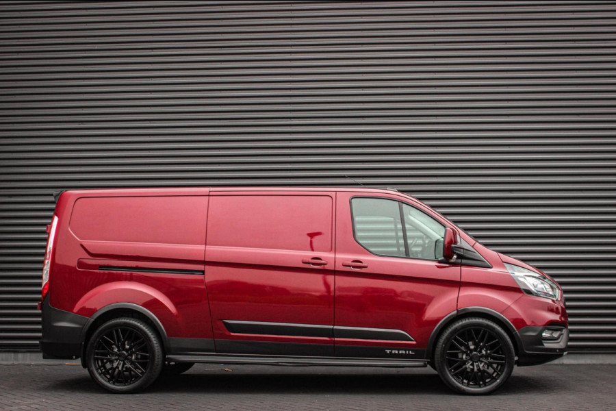 Ford Transit Custom 2.0 TDCI L2H1 TRAIL 170PK 6-BAK / NAVIGATIE / TREKHAAK / LEDEREN BEKLEDING / SPOILER / CAMERA / PDC / BPM VRIJ