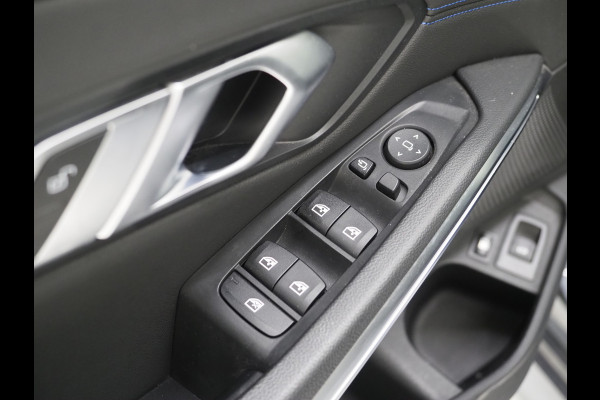BMW 3 Serie Touring 330e M-Sport Shadow | Panoramadak | HIFI Audio | Sportstoelen | Camera