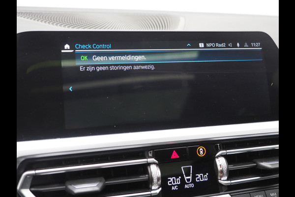 BMW 3 Serie Touring 330e M-Sport Shadow | Panoramadak | HIFI Audio | Sportstoelen | Camera