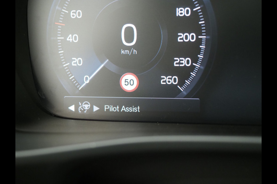 Volvo XC40 1.5 T5 Recharge R-Design | Panoramadak | Pilot Assist | Harman/Kardon | 360 | Keyless