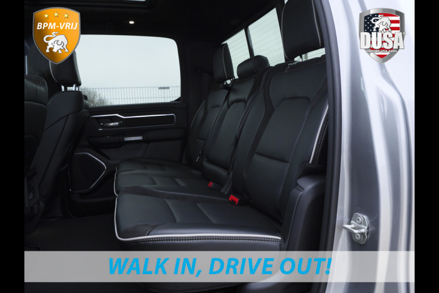Dodge Ram | 1500 | Laramie | Sport | 3.0L I6 Hurricane | Crew Cab | 4X4 | BPM-VRIJ | Panorama | 12-inch Touchscreen | SPORT Getoonde accessoires zijn verkrijgbaar tegen meerprijs