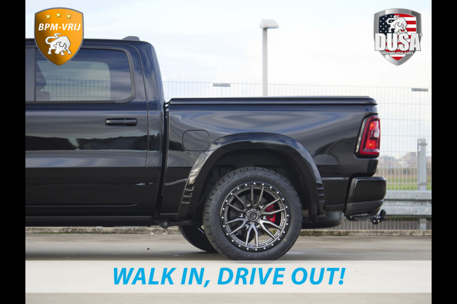 Dodge Ram | 1500 | Laramie | Premium Night | 3.0L I6 Hurricane | 4X4 | BPM-VRIJ INCL BPM-VOORDEEL | Niveau regeling | LPG | Passenger Display | Getoonde accessoires zijn verkrijgbaar tegen meerprijs