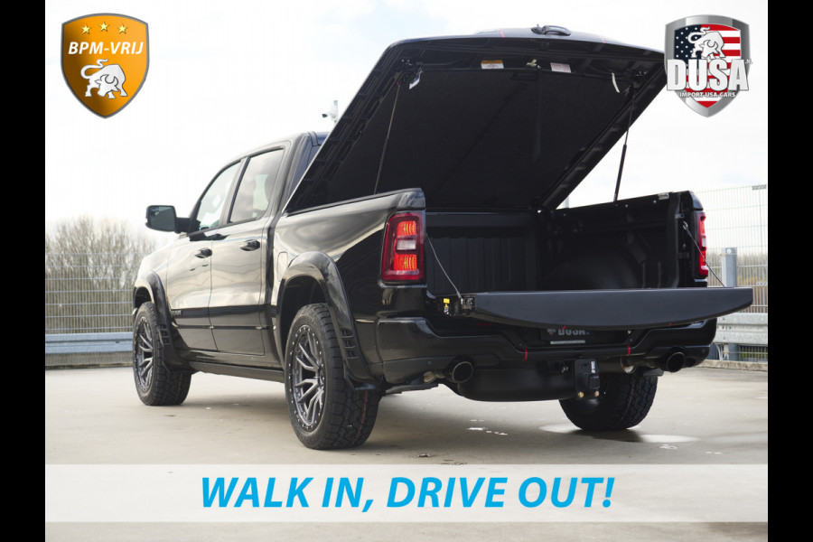 Dodge Ram | 1500 | Laramie | Premium Night | 3.0L I6 Hurricane | 4X4 | BPM-VRIJ INCL BPM-VOORDEEL | Niveau regeling | LPG | Passenger Display | Getoonde accessoires zijn verkrijgbaar tegen meerprijs