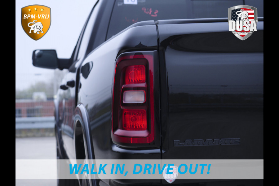 Dodge Ram 1500 | Laramie | Premium Night | 3.0L I6 Hurricane | Crew Cab | 4X4 | INCL BPM-VOORDEEL | Niveau regeling | LPG | Passenger Display | Getoonde accessoires zijn verkrijgbaar tegen meerprijs