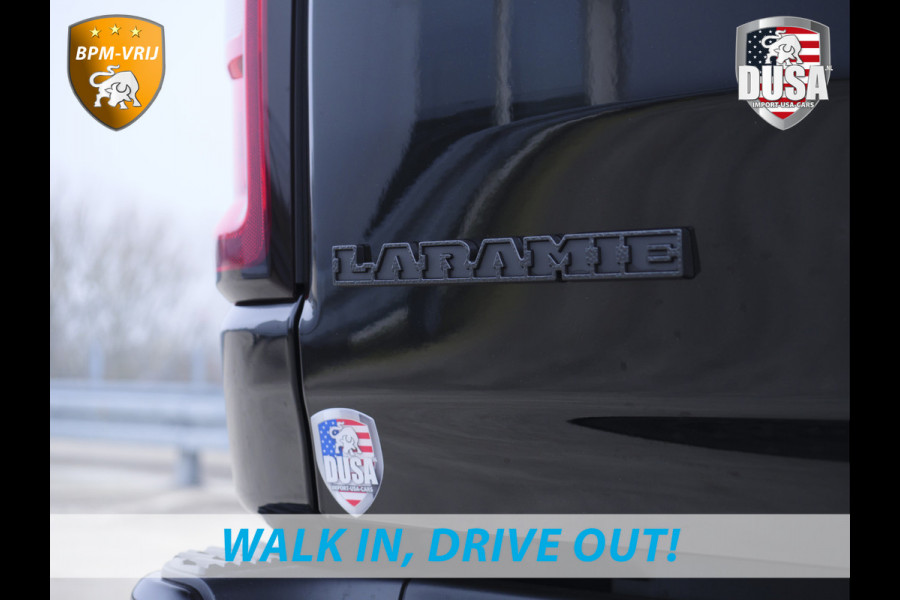 Dodge Ram 1500 | Laramie | Premium Night | 3.0L I6 Hurricane | Crew Cab | 4X4 | INCL BPM-VOORDEEL | Niveau regeling | LPG | Passenger Display | Getoonde accessoires zijn verkrijgbaar tegen meerprijs