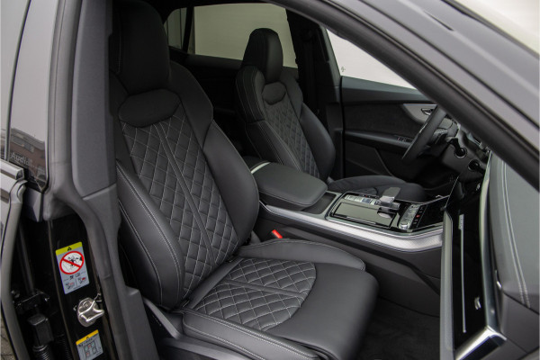 Audi Q8 60 TFSI e quattro Competition Pano, 4-wielsturing, RS stoelen, Head-Up, Laser Light, 23"